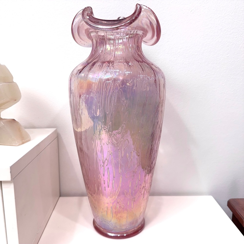Vintage Fenton Iridescent Pink Art Glass Vase Ruffled Rim Textured‎ Hand Blown
